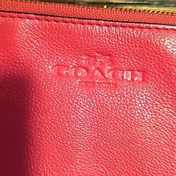 Coach Pink Leather Wallet/Wristlet, 2 Zip Separate Attached Compartments, Zip Cl - Picture 2 of 9